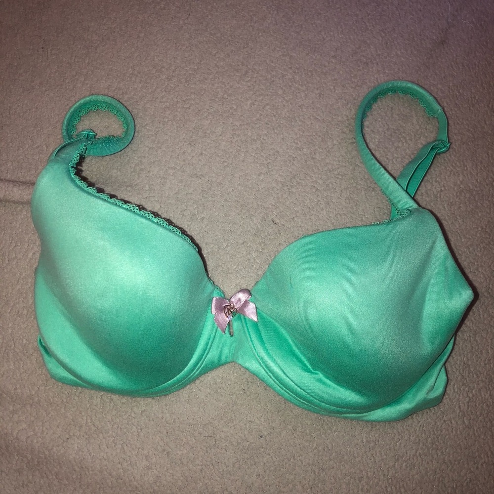 Cute Green Victoria Secret Bra